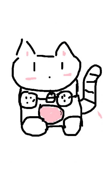 Anak kucing putih kecil ini memiliki perut merah muda dan ekor bergaris